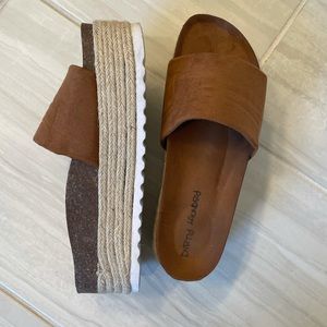 Dirty Laundry sandals